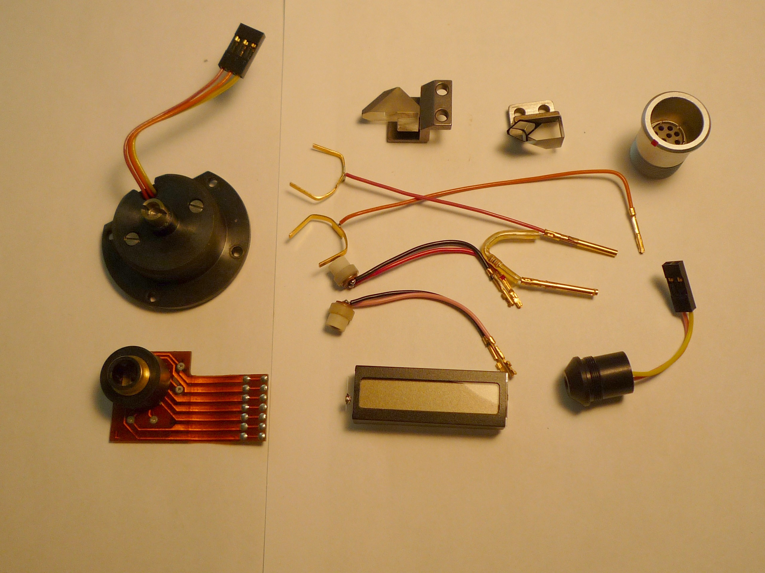 Kern Electronic theodolites optical and mechanical parts