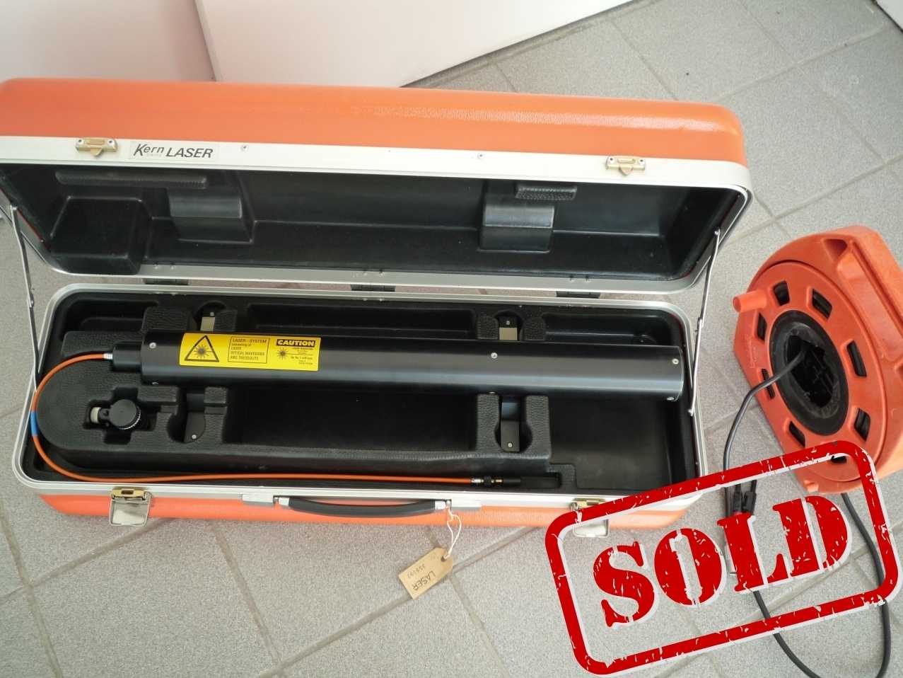 Kern LO Laser Eyepiece with light conducting cable component