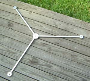 Kern Floor Tree for tripods closed