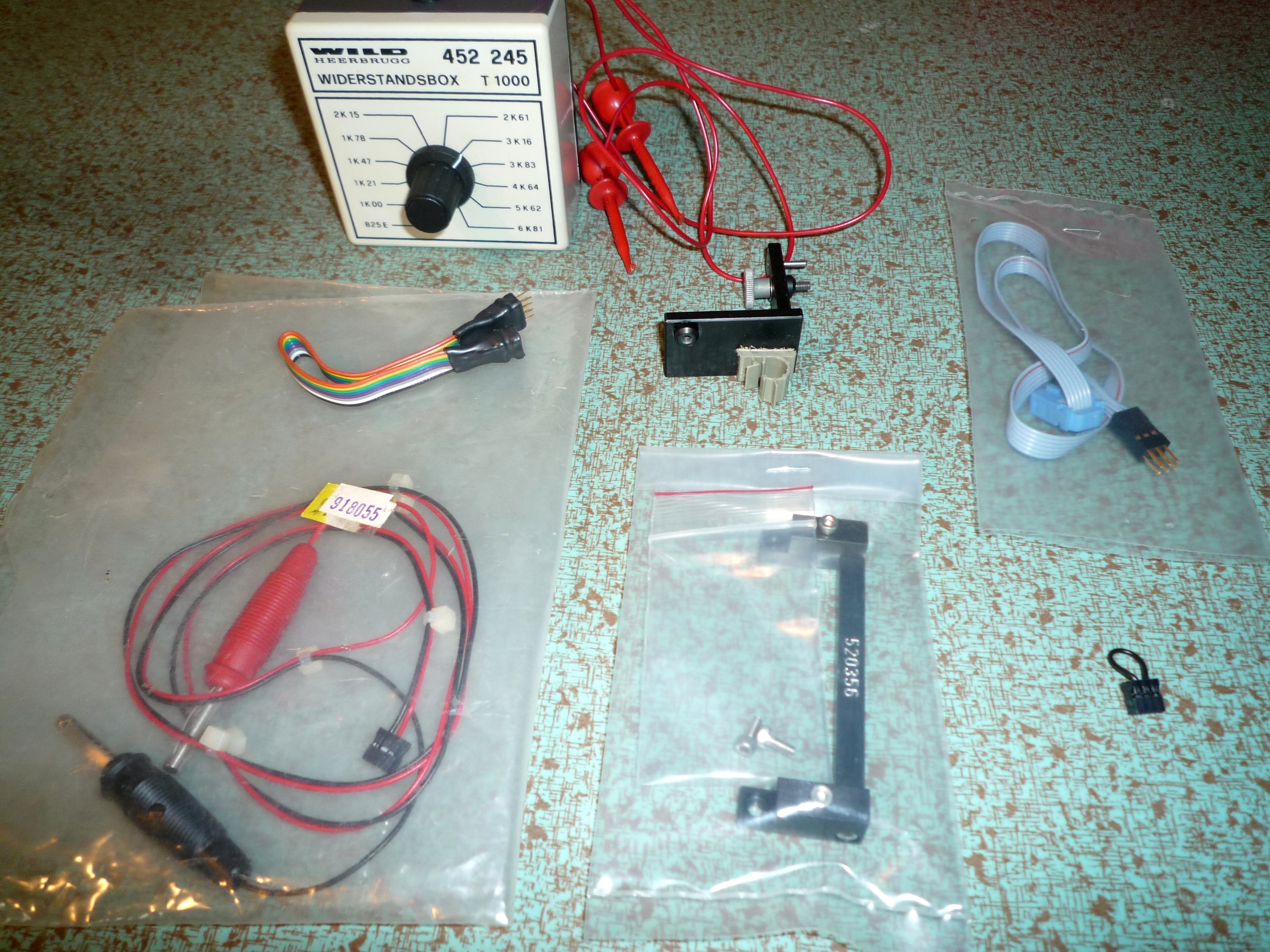 Wild T1000 adjustment tools